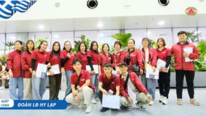 Tiễn đoàn 26 lao động sang làm việc tại Hy Lạp